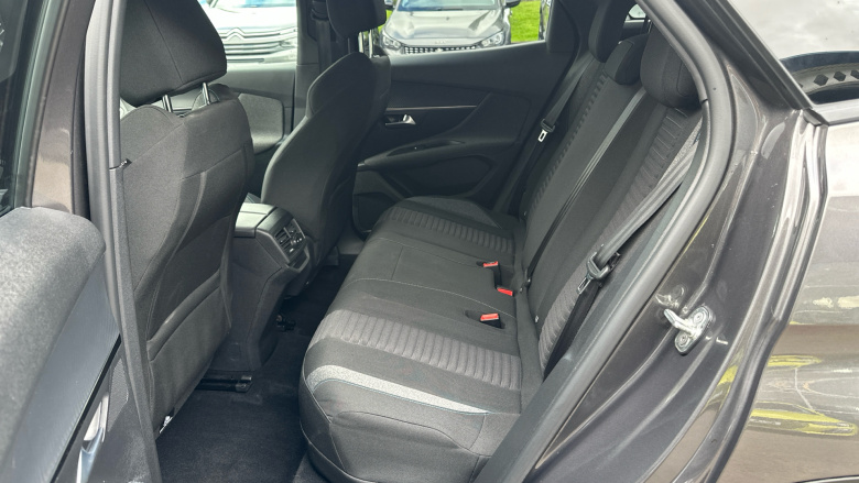 Peugeot 3008 1.6 Hybrid 180 Active 5dr e-EAT8 Estate